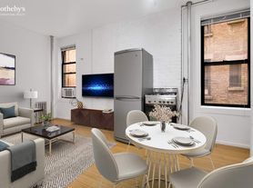 210 Thompson St, New York, NY