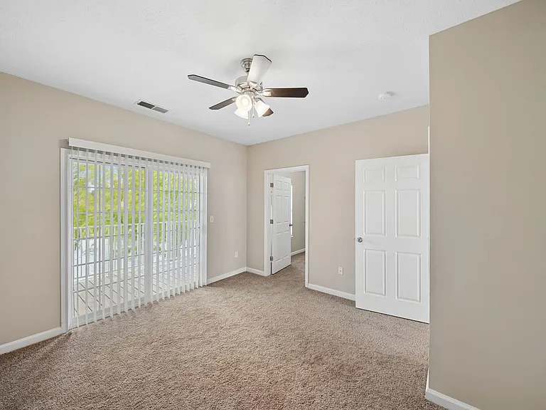 Summit Pointe — Photo 29