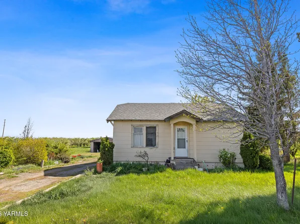 800 Hatton Rd, Tieton, WA 98947