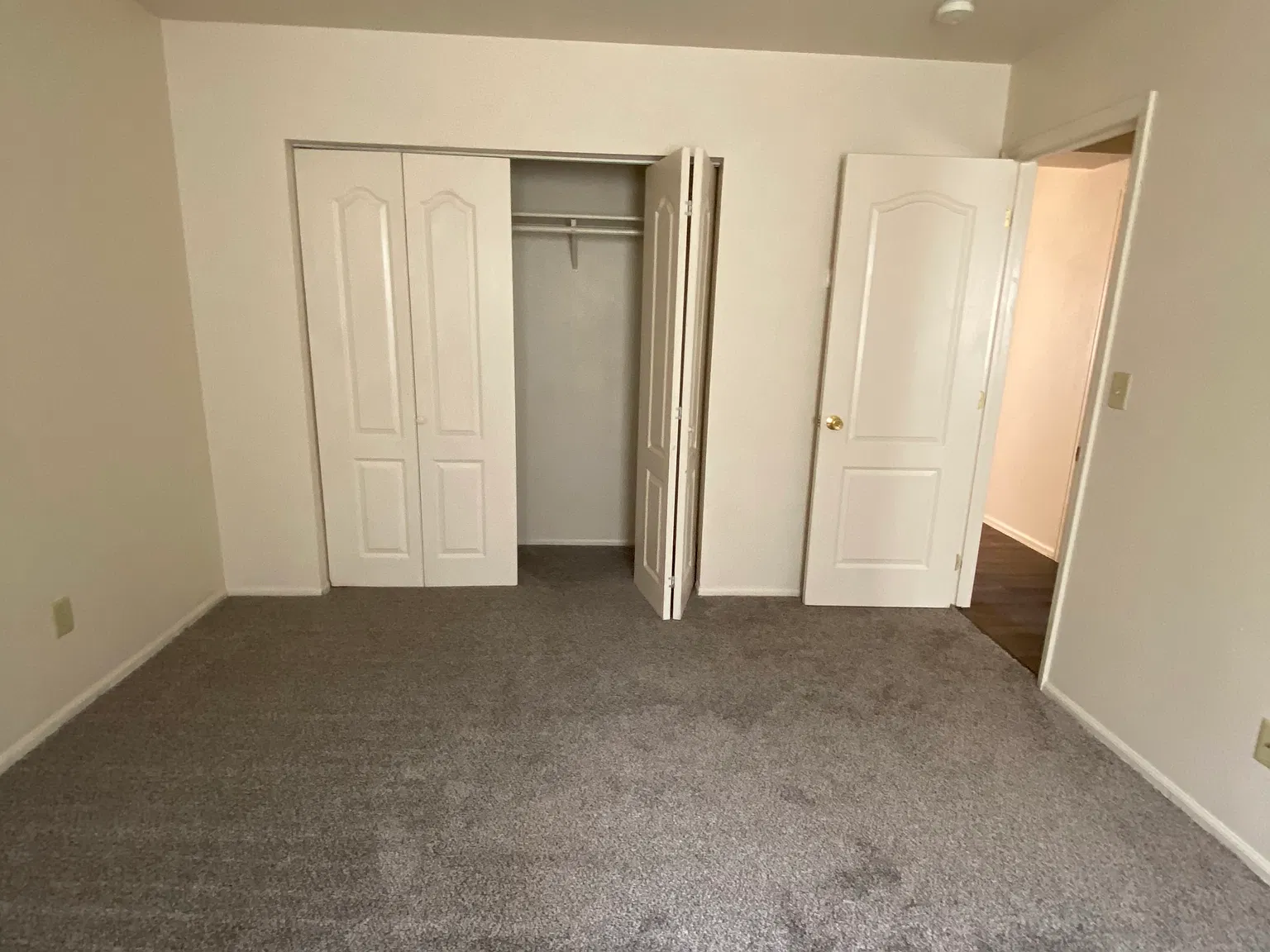 2 bed, $1,020 — Photo 4