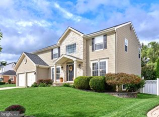 4 Madison Ct, Marlton, NJ 08053