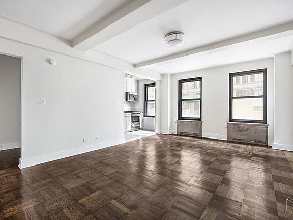 3rd image of 56 7th Ave APT 2K