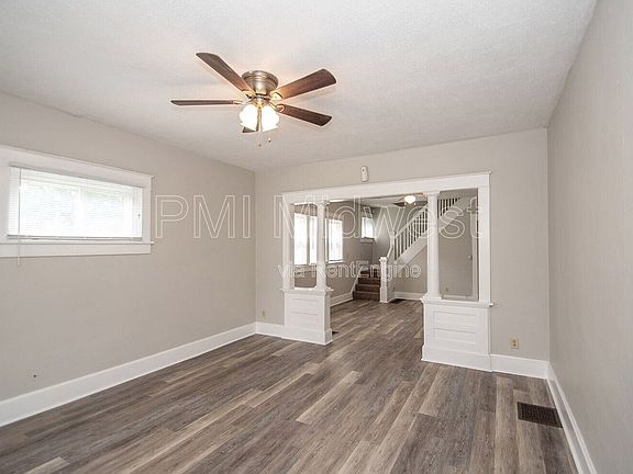 2nd image of 1541 E Ohio St