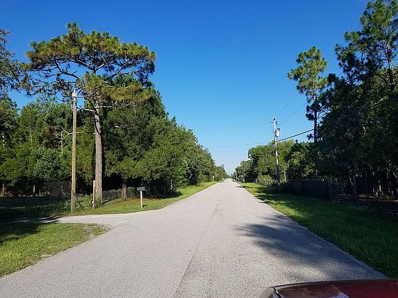 2nd image of 17204 Laura Lee Dr