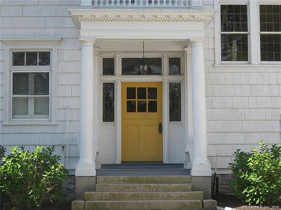 2nd image of 7 Hillcrest Dr Unit 9