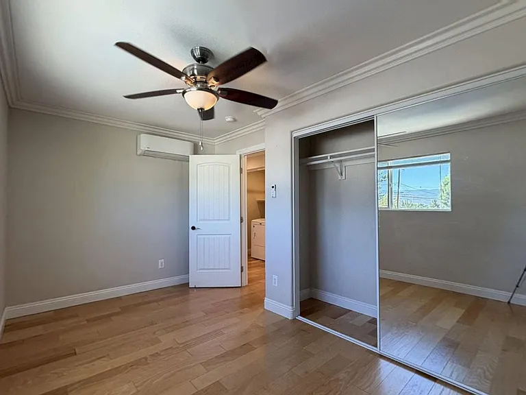25461 Cole Street — Photo 12