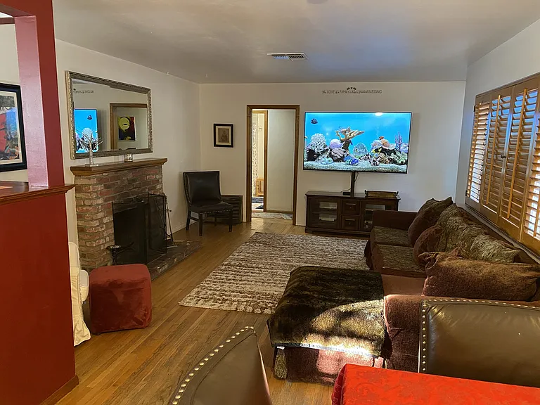 Wilbur Ave — Photo 15