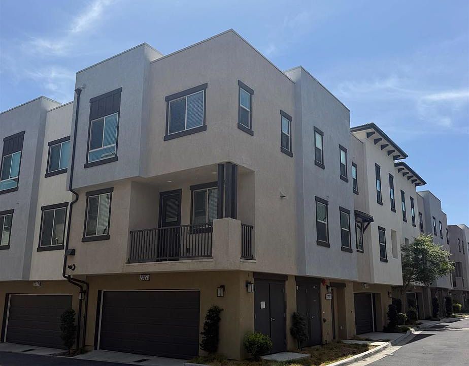 1st image of 2327 Verano Way