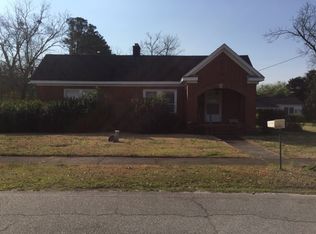 595 Grogan St, Lavonia, GA 30553