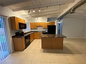 2316 SW 35th Ave — Photo 15