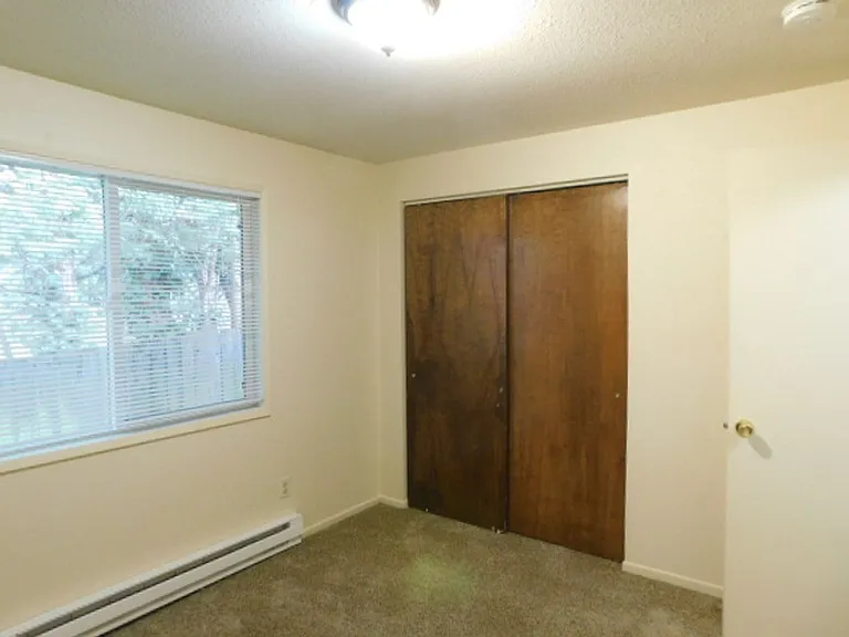 1443-1445 Madrona Ave SE — Photo 5