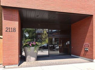 2118 Bloor St W #504, Toronto, ON M6S1M8