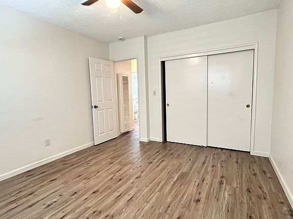 4th image of 758 Newport Ave #2