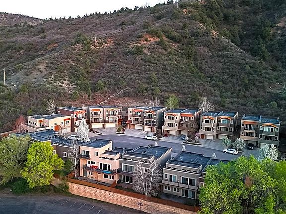 4th image of 24 Sage Hill Court