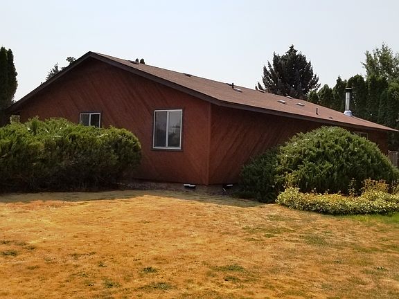 5th image of 2871 NE Tennessee Ln