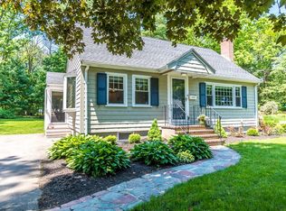 10 N Street Cir, Walpole, MA 02081