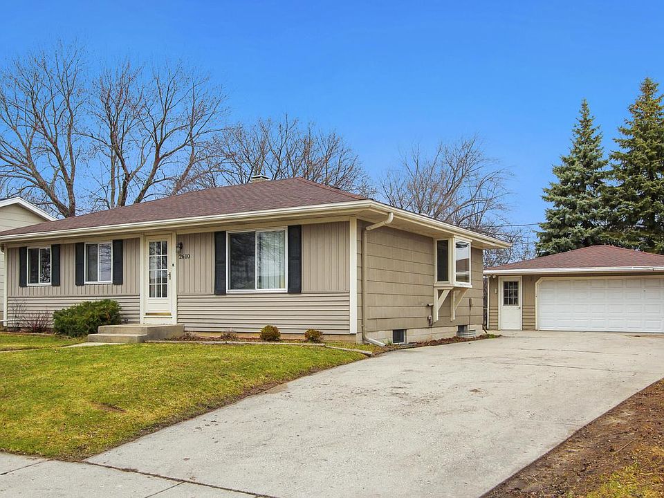 1st image of 2610 West Sycamore AVENUE