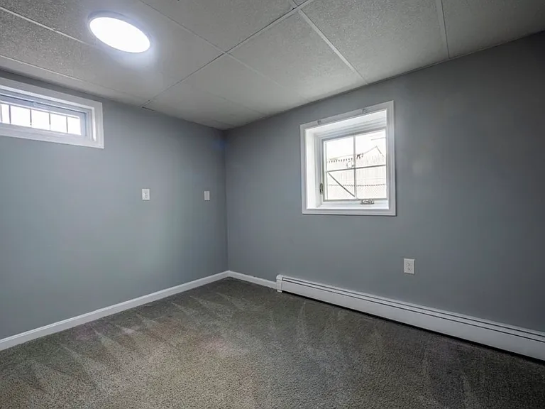 35 Nelson Ave #2 — Photo 12