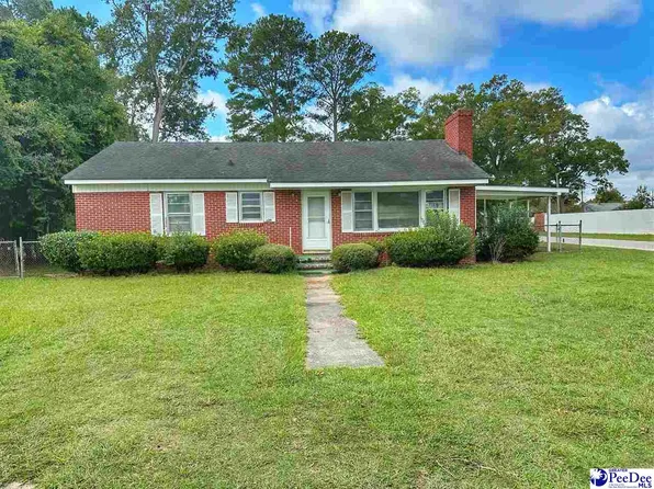 229 Stewart St, Dillon, SC 29536