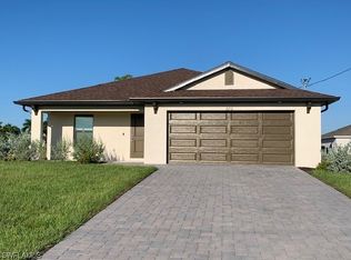 3216 NE 14th Ave, Cape Coral, FL 33909