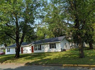 715 12th Ave E #B, Menomonie, WI 54751