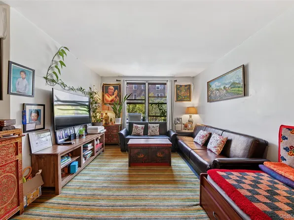 33-46 92nd Street #3M, Jackson Heights, NY 11372