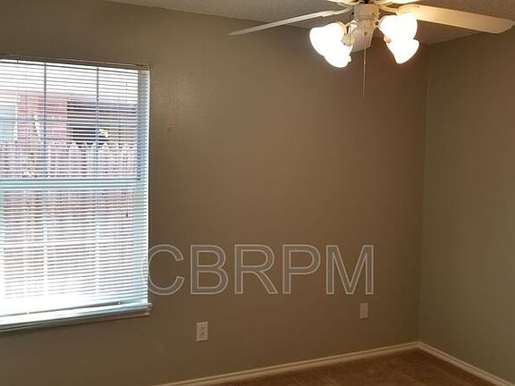 4th image of 2405 87th St Unit B