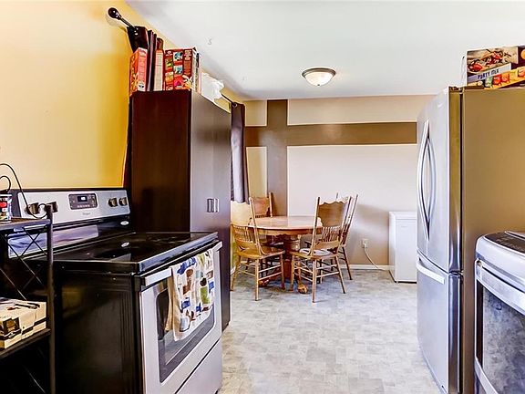 5th image of 2268 Lido Pl