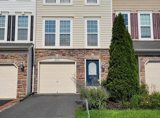 25117 Sweet Myrtle Sq, Aldie, VA 20105