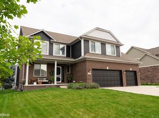 34087 Cherry Hill Ln, Chesterfield, MI 48047