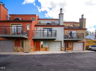 695 Wapiti Dr #B, Fraser, CO 80442