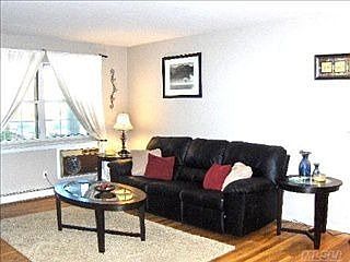 4th image of 126 Fairharbor Dr