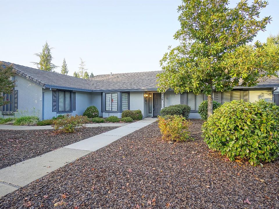 1st image of 4129 Brisbane Cir