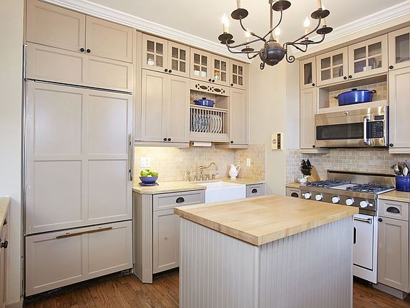 5th image of 755 W End Ave APT 12C