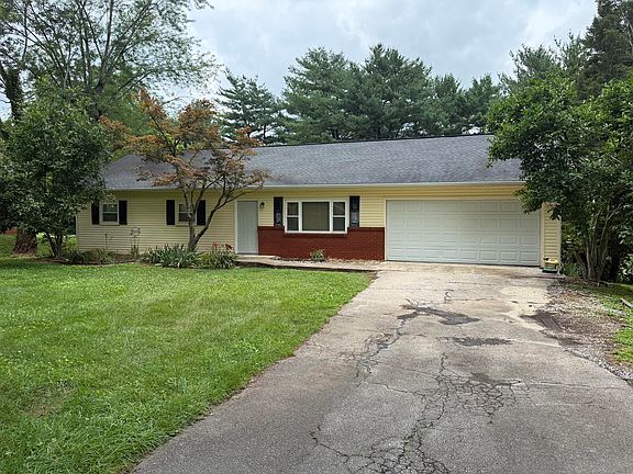 3rd image of 7231 Terry Dr