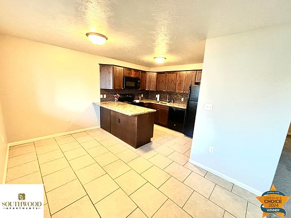 5th image of 4405 S 27th St #F09