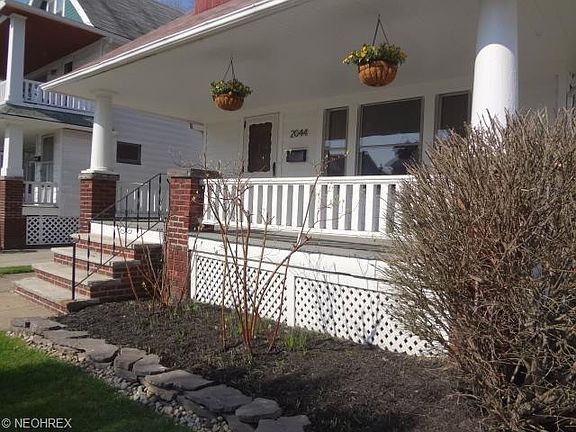 2nd image of 2044 Wyandotte Ave