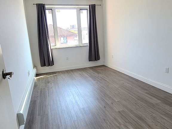 3rd image of 13620 Booth Memorial Ave APT 3A