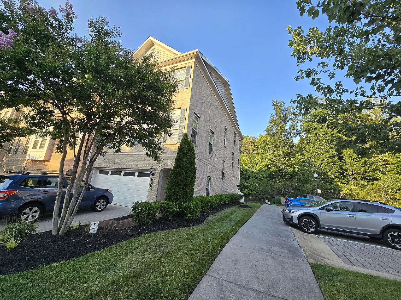 7999 Turtle Creek Cir — Photo 2