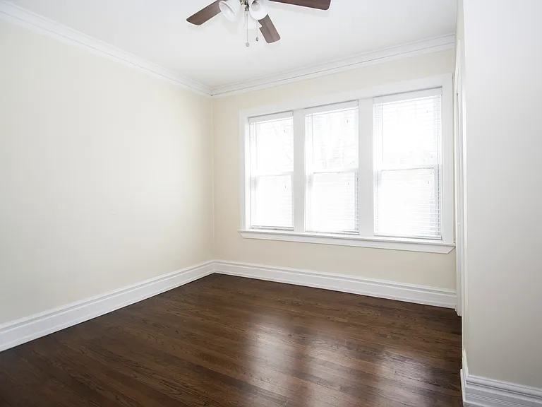 3703 N Hoyne Ave #3 — Photo 6