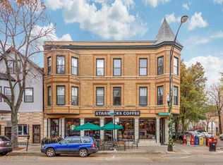 2025 W Roscoe St APT 2F, Chicago, IL 60618