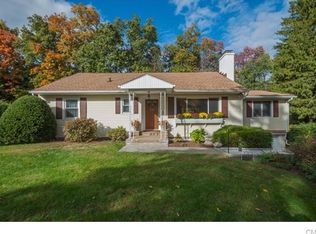 12 Hawley Ter, Danbury, CT 06811