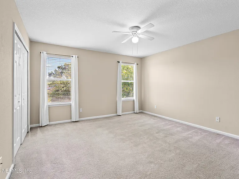 313 Scrub Jay Dr — Photo 27