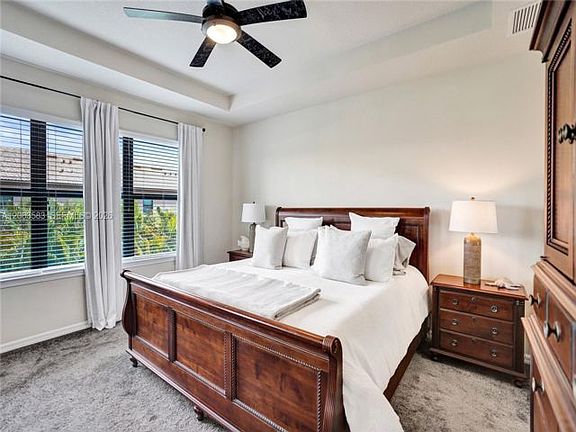 3rd image of 8193 Cinch Way