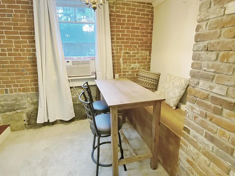 Breakfast Nook