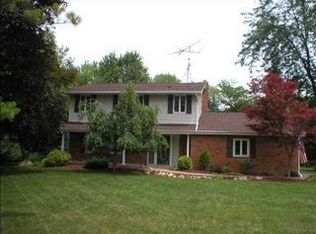 8361 Manchester Dr, Grand Blanc, MI 48439