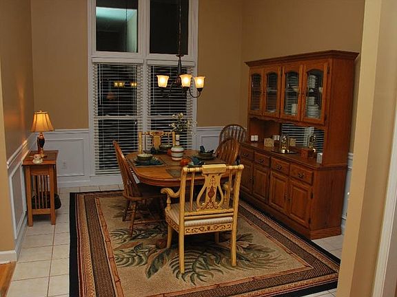 3rd image of 1455 Home Place Dr