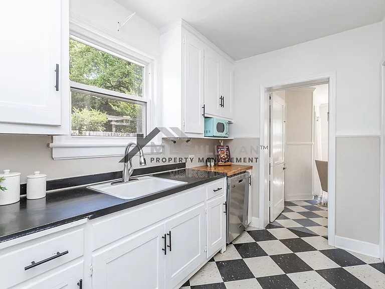2414 Farthing St — Photo 16