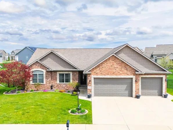 11224 N Sycamore Creek Dr, Dunlap, IL 61525