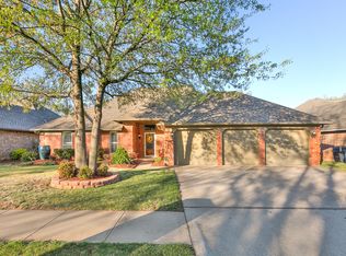 16625 Sunny Hollow Rd, Edmond, OK 73012